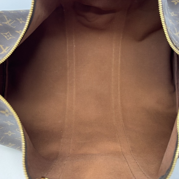 Louis Vuitton Monogram Keepall 50 - Picture 6 of 10